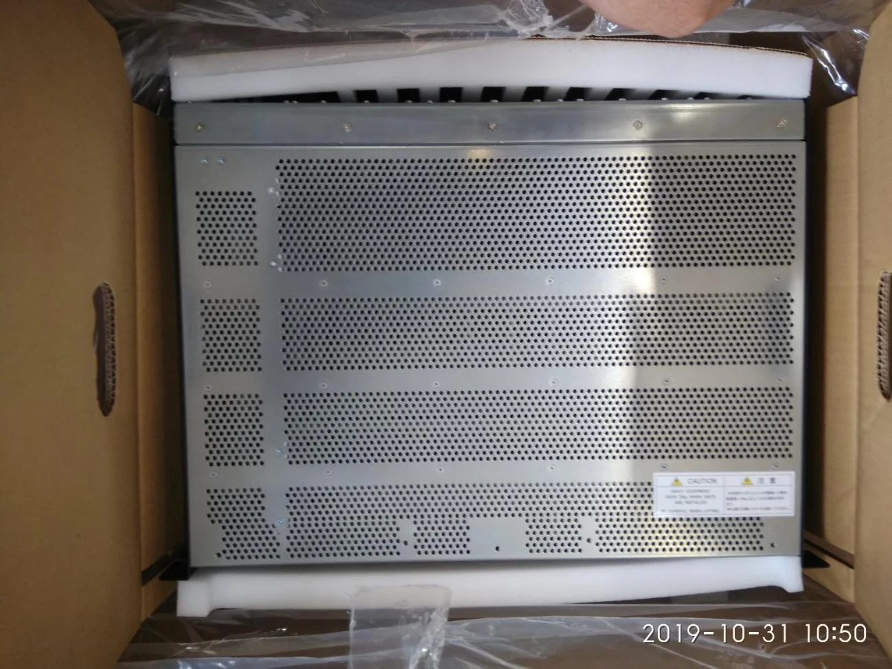 Shinkawa VM-7 vibration monitoring system hardware in original supply packing