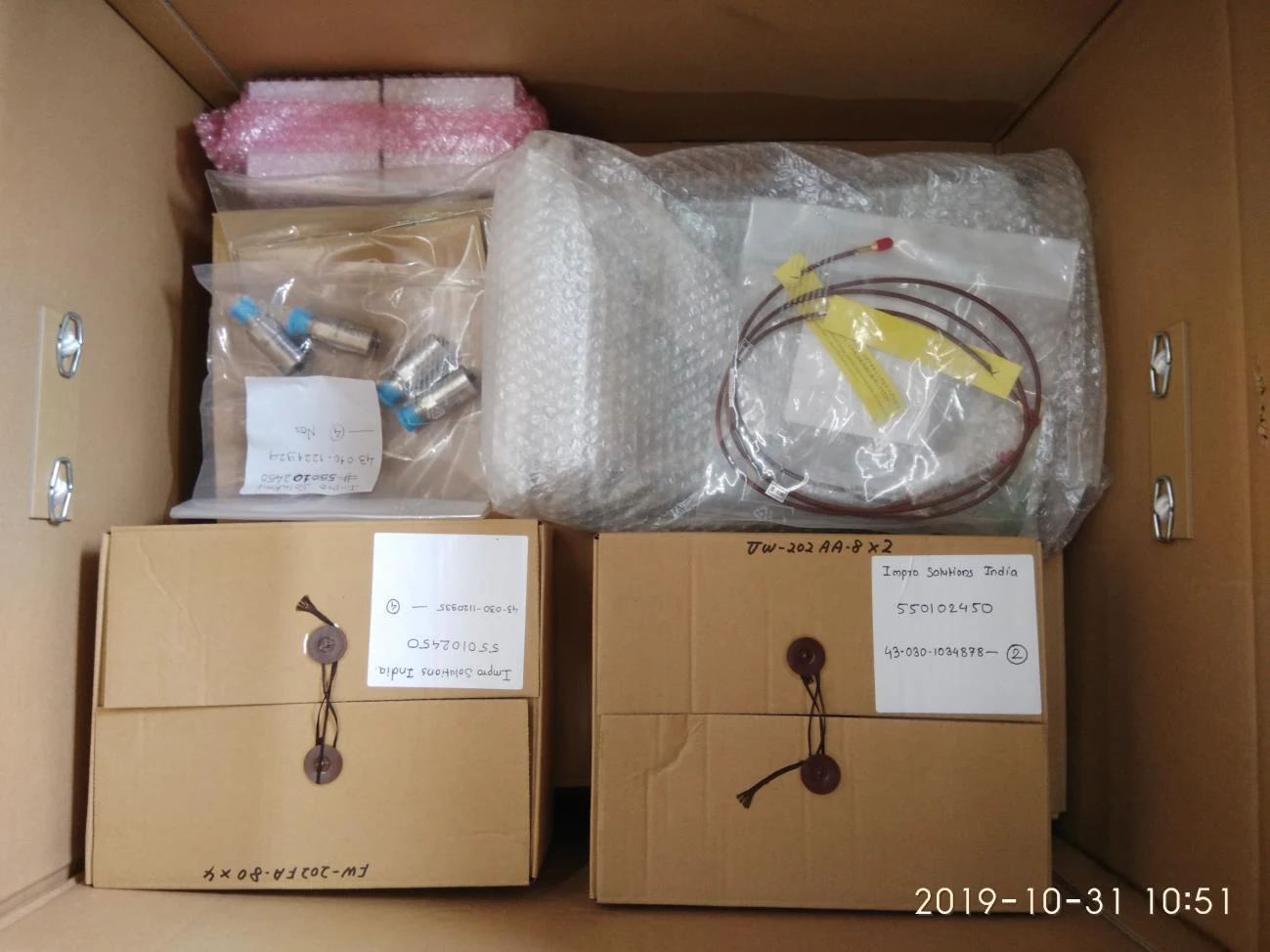 Shinkawa VW-202AA-8 vibration extension cable and monitoring system components in original shipment