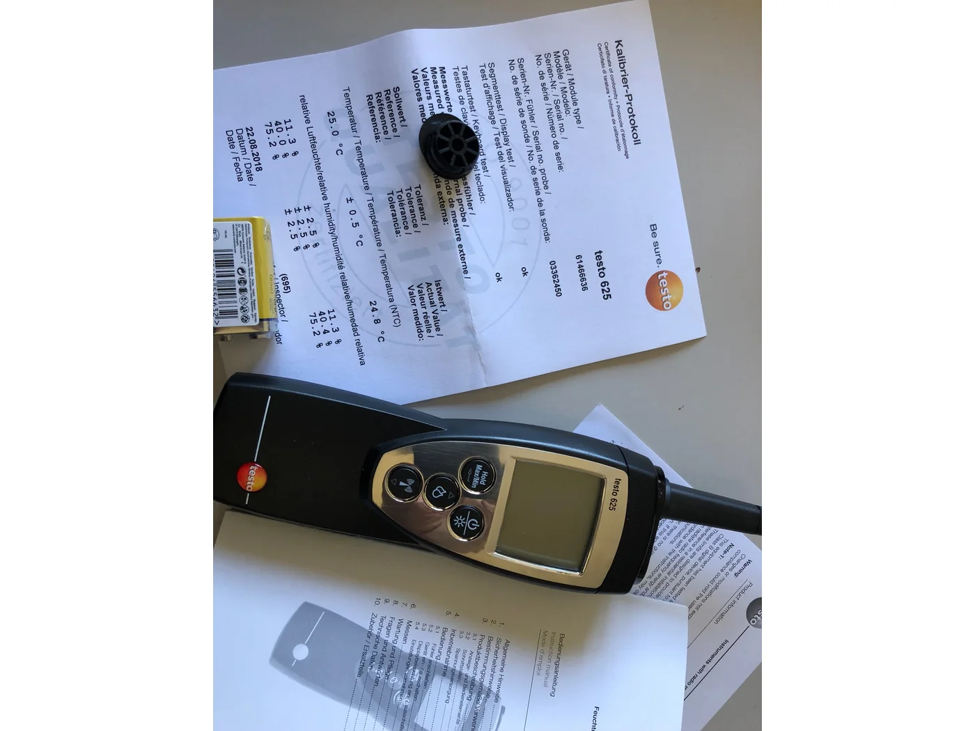 Testo 625 temperature and relative humidity meter from industrial procurement experience